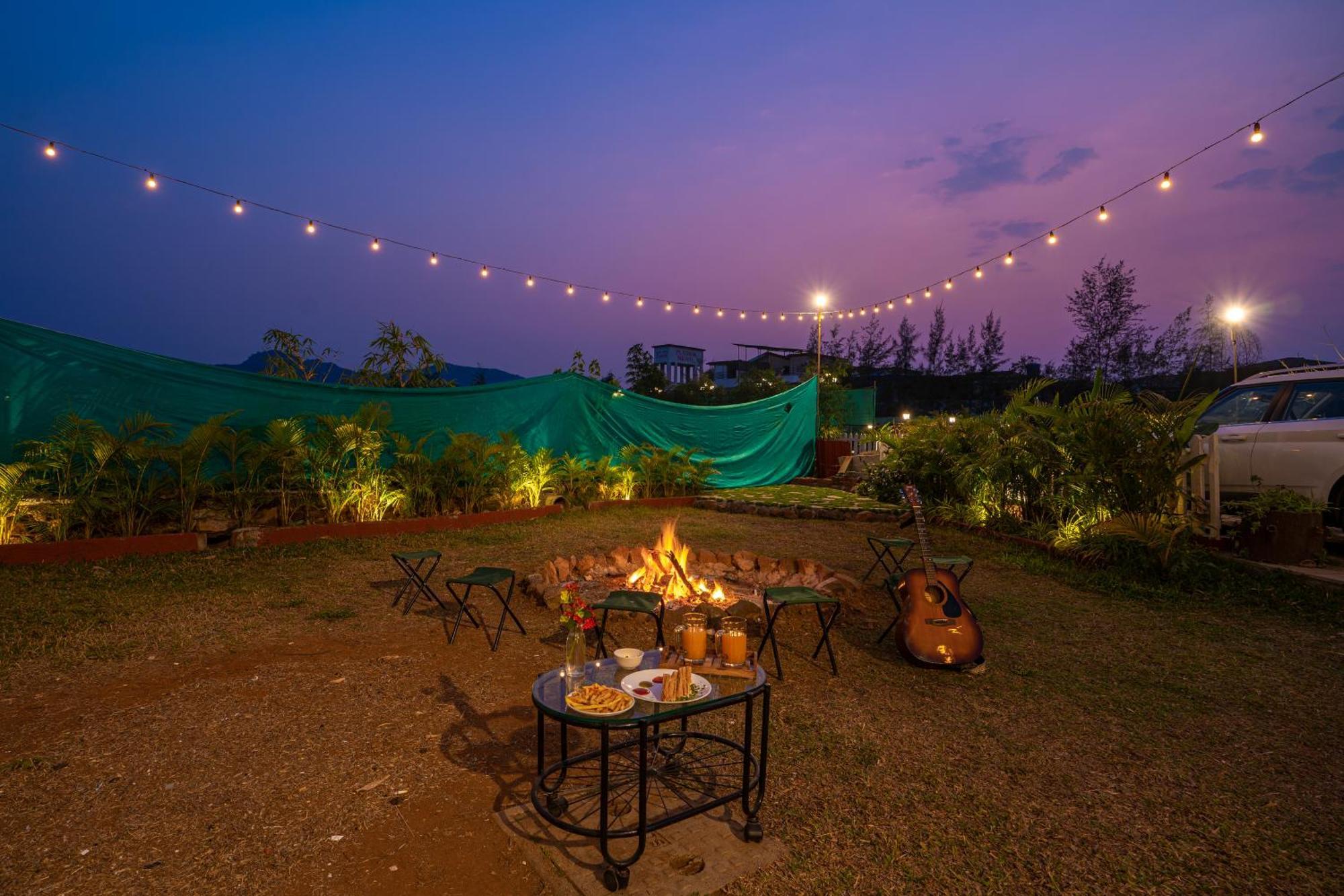 Boxtel Lonavala Hostel Ngoại thất bức ảnh